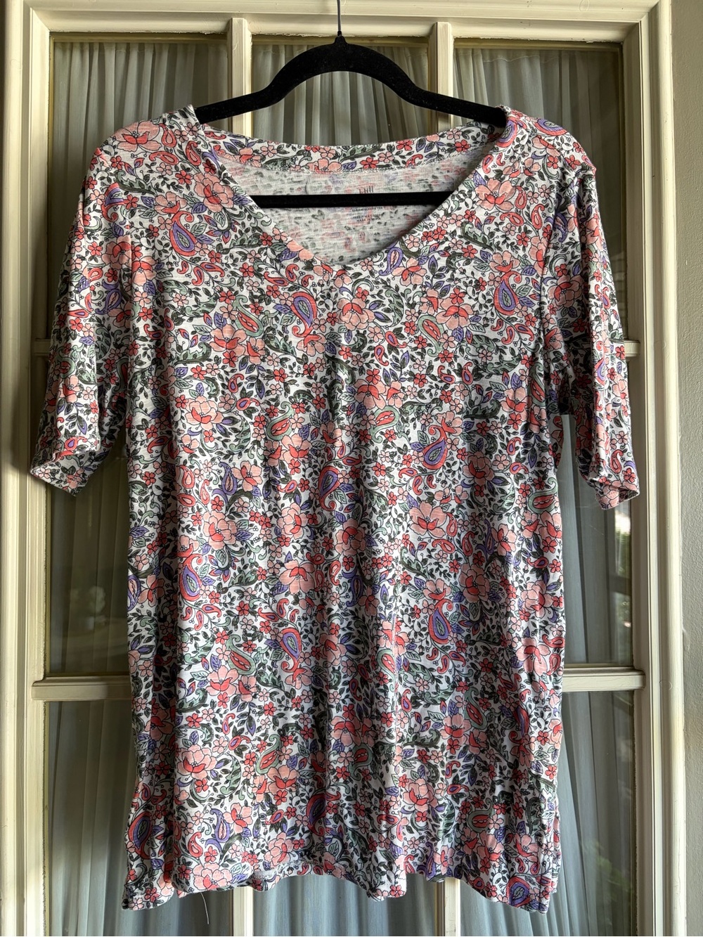 J. Jill Coral and Purple Paisley Floral V-Neck Short Sleeve Top
